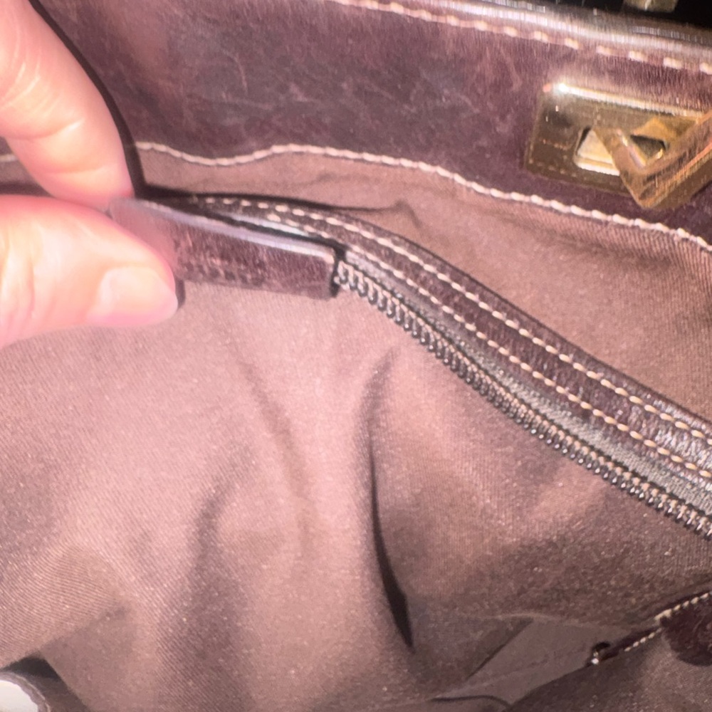 Vintage Genuine Gucci tote , iconic monogram Tan / Brown canvas and leather. - Picture 12 of 14